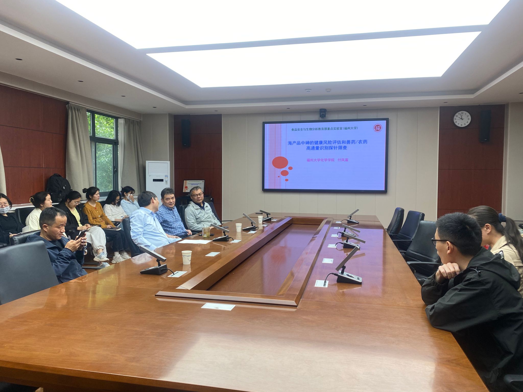 628fee0f976603adc5141bf137f624e